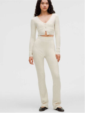 Lululemon Ribbed Merino Wool-Blend Pant in Bone Sz Small